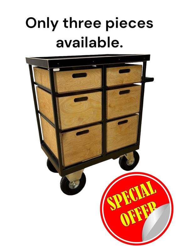 6 Place Crate Cart with Wood Boxes