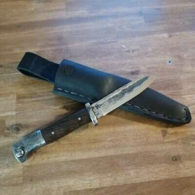 Wunschmesser aus Bajonett: Outdoormesser mit Griffschalen aus Holz oder den Originalschalen & Lederscheide. AUCH ALS GUTSCHEIN ERHÄLTLICH!!! Wunschmesser aus Bajonett: Outdoormesser mit Griffschalen aus Holz oder den Originalschalen & Lederscheide. AUCH ALS GUTSCHEIN ERHÄLTLICH!!!