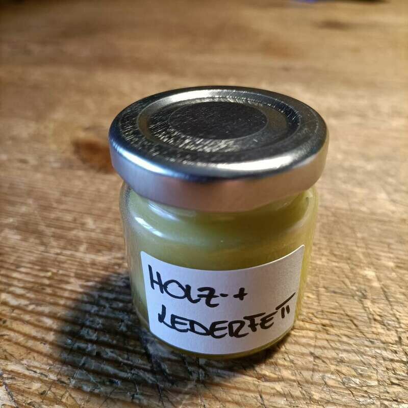 Grease for all woods and leather. Self made Grease for all woods and leather. Self made