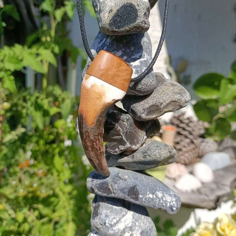 Kettenanhänger Taschenkrebs aus der Nordsee. Kettenanhänger Taschenkrebs aus der Nordsee.
