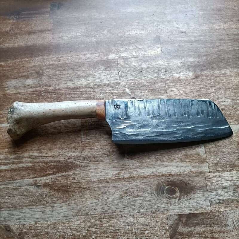 Küchenmesser- Beil mit eiszeitlichem Griff Küchenmesser- Beil mit eiszeitlichem Griff