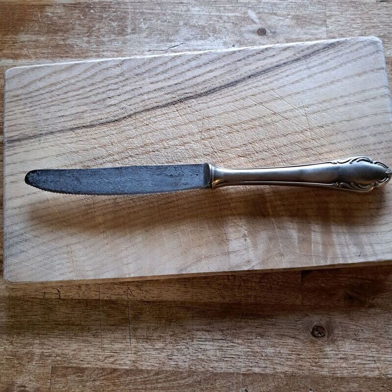 Historisches Brotzeitmesser mit 2mm Zahnung Historisches Brotzeitmesser mit 2mm Zahnung