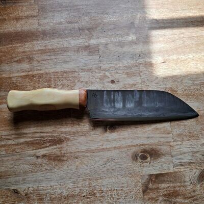 Küchenmesser aus 1.2419 mit Buchsbaum Griff. Küchenmesser aus 1.2419 mit Buchsbaum Griff.