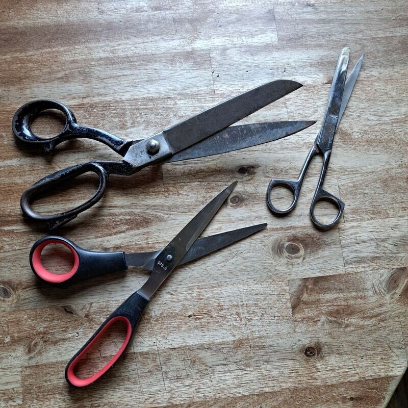 Normale Schere bis 6-20cm Schenkellänge Normale Schere bis 6-20cm Schenkellänge