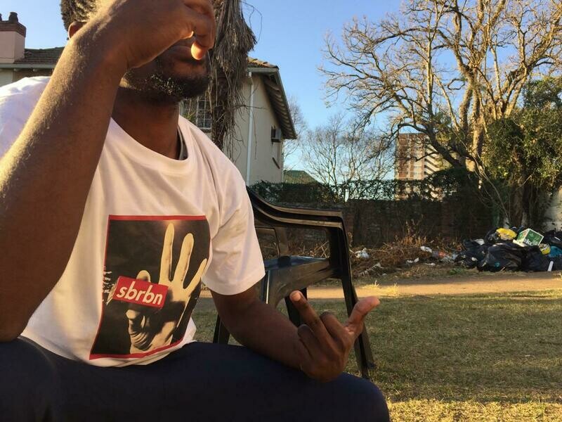 𝙨𝙗𝙧𝙗𝙣® Box Logo Held T