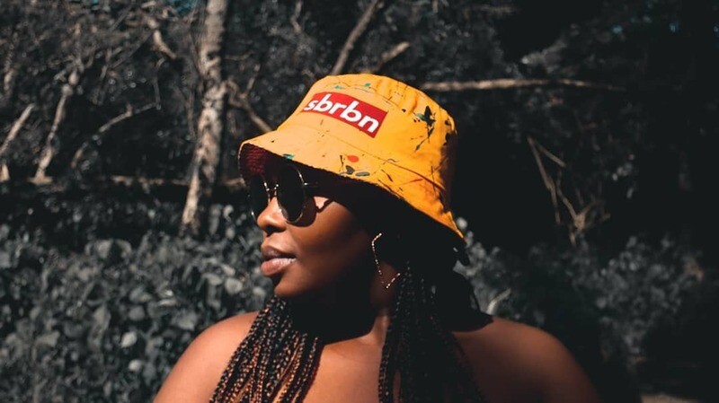 𝙨𝙗𝙧𝙗𝙣® &quot;Painter&#39;s daughter&quot; Bucket Hat
