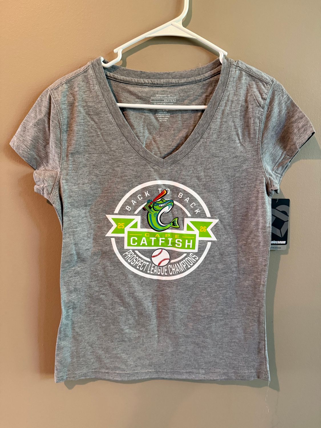 Colosseum 2026 Ladies V- Neck Light Gray Back to Back Circle tee