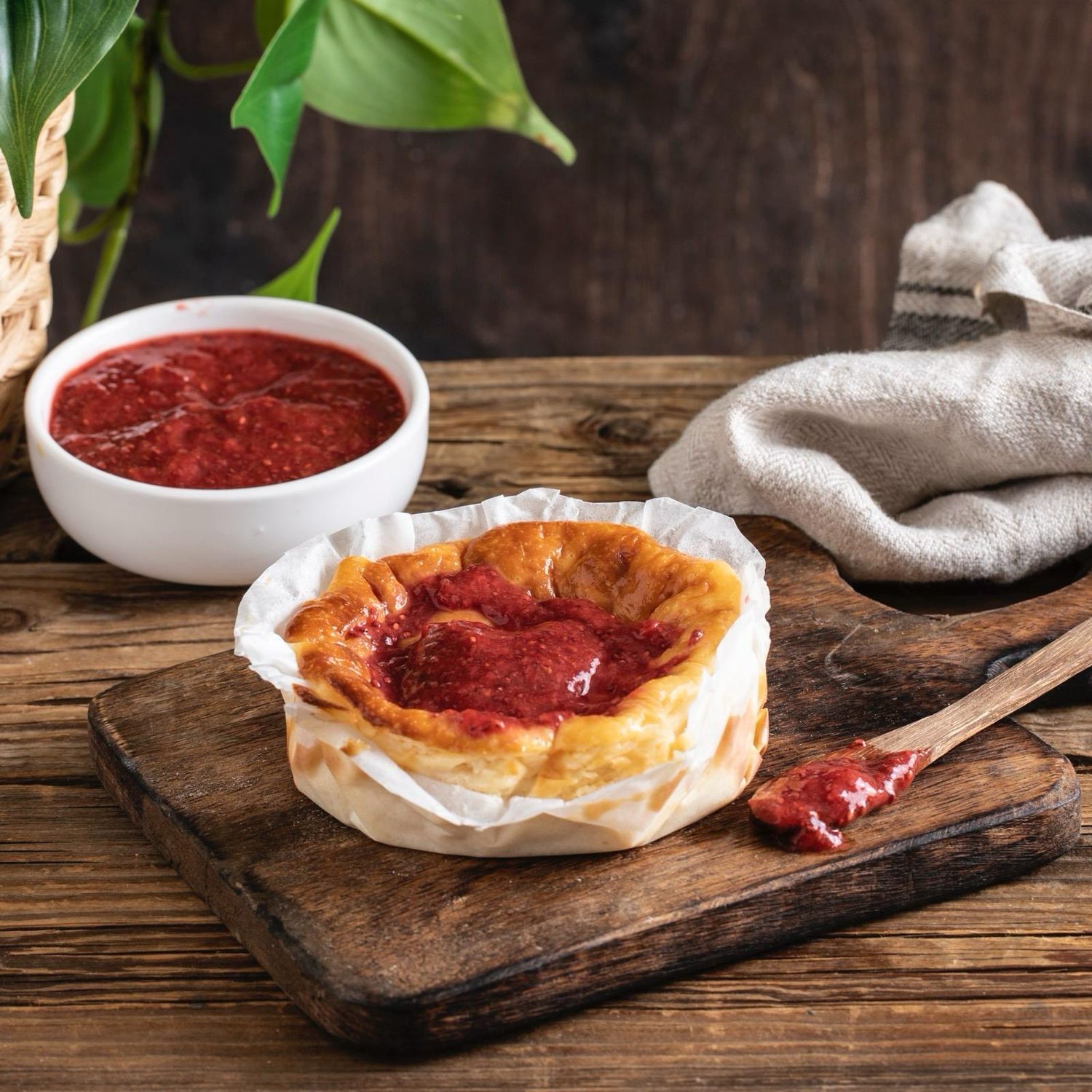 Mini Strawberry San Sebastian