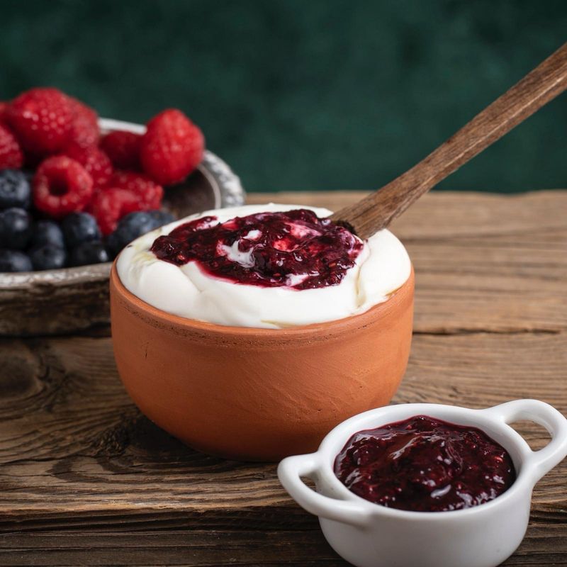 Berries Greek Yogurt