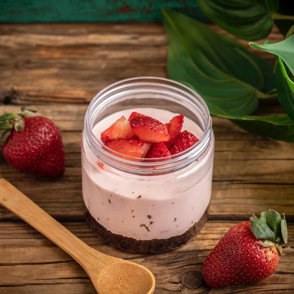 Strawberry Cheesecake, Quantity :: 1 Small Jar