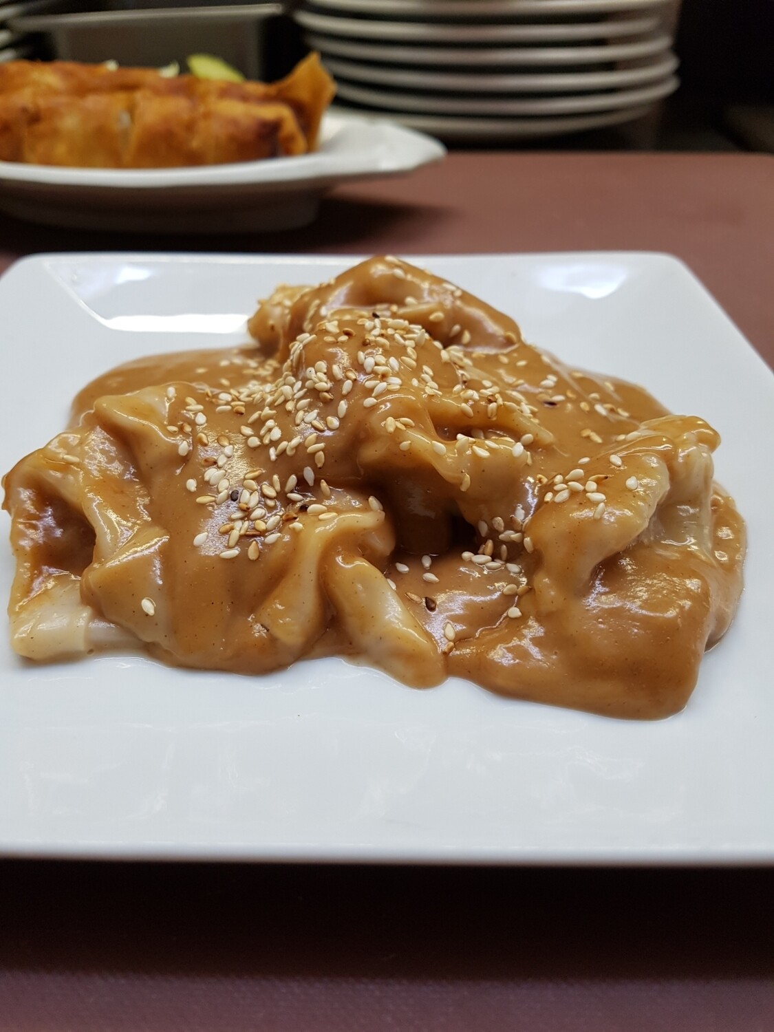 Wontons vapeur sauce à l&#39;arachides