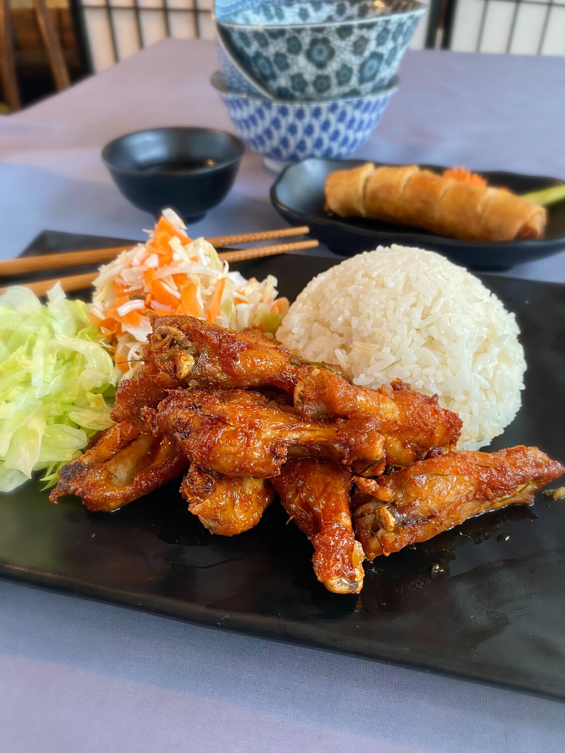 Cánh gà nước mắm (Savoureuses ailes de poulet frites vietnamiennes)