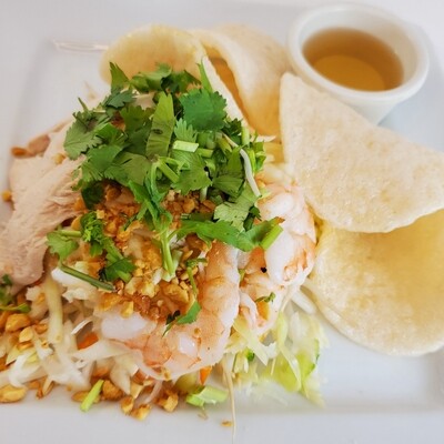 Salade Viêt Poulet et Crevettes