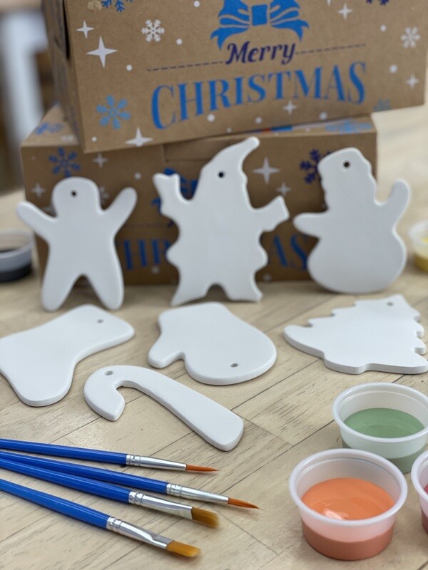 7 Piece Cookie Cutter Ornament Kit