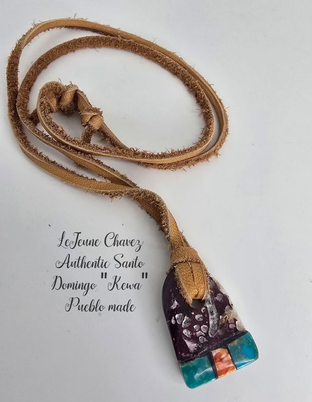Purple Spiney Oyster shell inlaid Pendent with green shade of Kingman turquoise and Spiney Oyster shell.