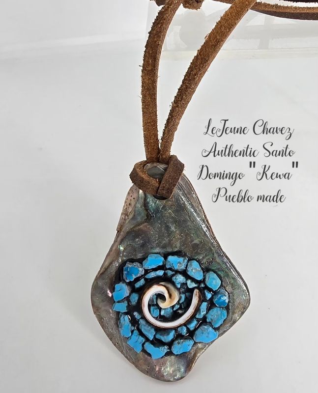 "CHACO SERIES COLLECTION" Inlaid circle of life symbol with Kingman turquoise stones and heishi shell. Inlaid on abalone shell.