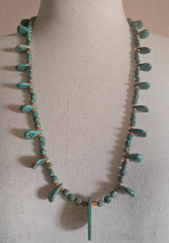 Turquoise, Spiney Oyster shell tab necklace