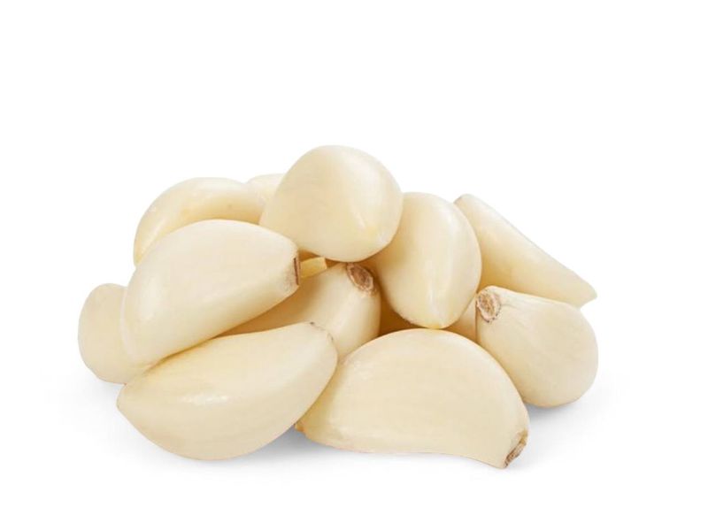 Peeled Garlic 1Lb