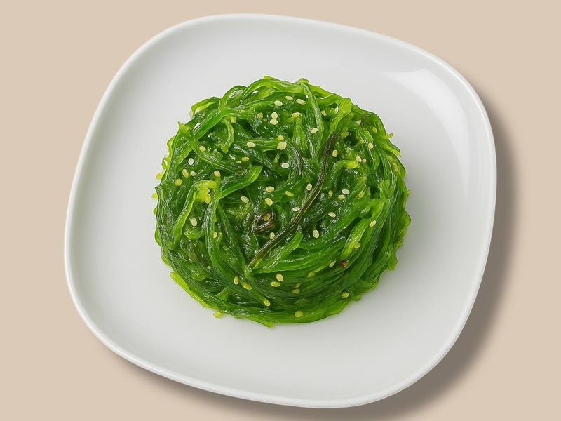 Seaweed Salad / box ±0.45 Lb