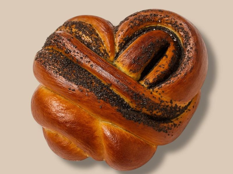 Bun Poppyseed