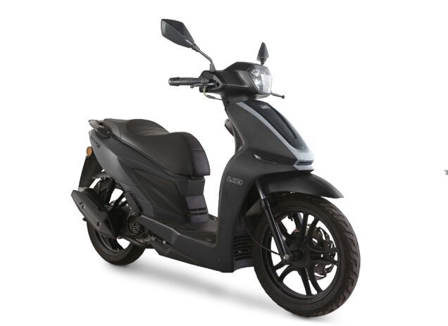 UM MOTO WYNWOOD 125