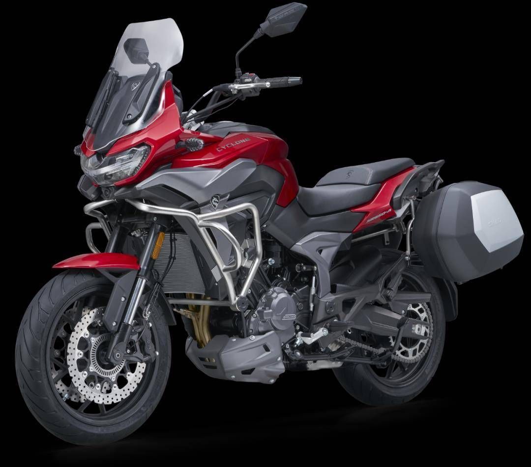 CYCLONE RTX 6  650cc