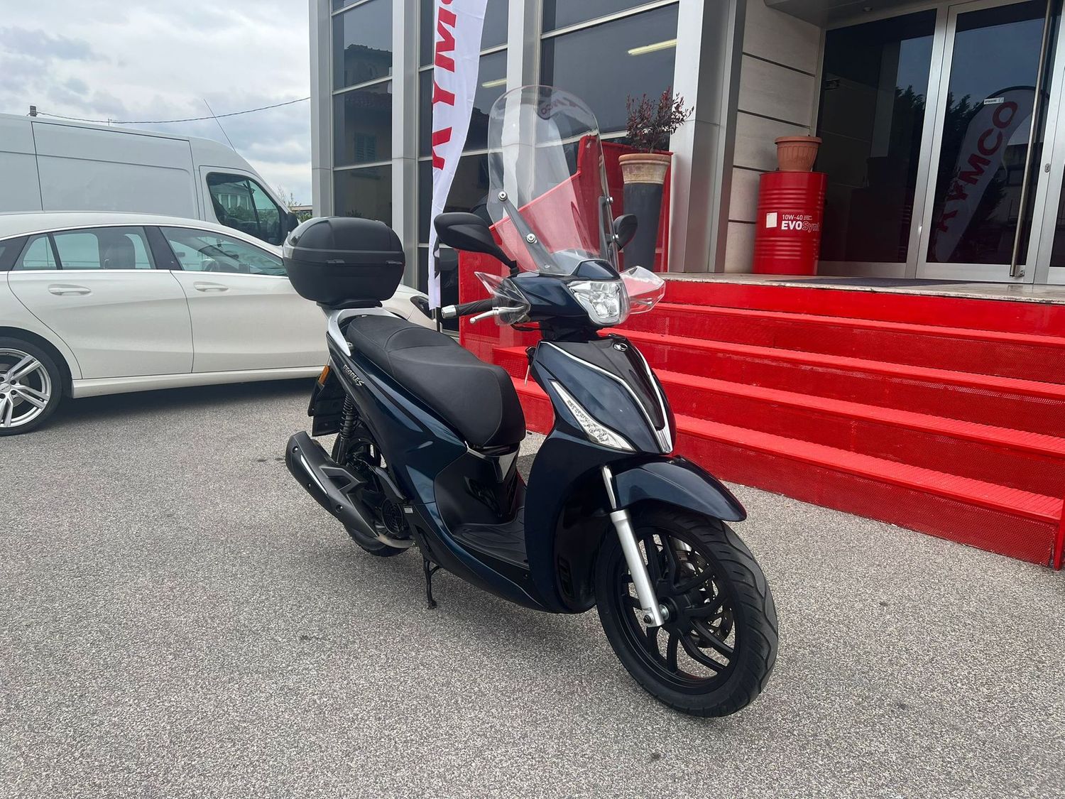 KYMCO PEOPLE S 200cc - PREZZO 2000 euro