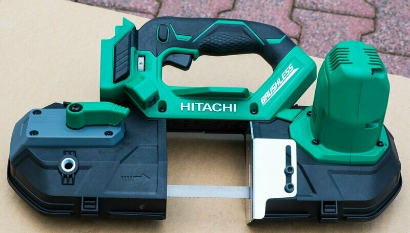 Hitachi Akku-Bandsäge CB18 DBL (Basic) Hitachi Akku-Bandsäge CB18 DBL (Basic)