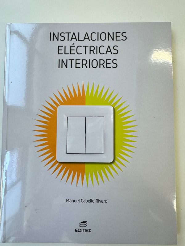 INSTALACIONES ELÉCTRICAS  INTERIORES 2022