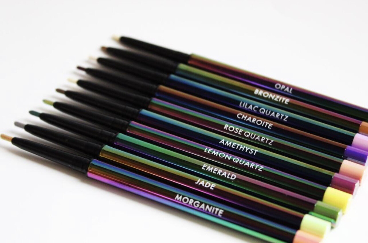 Infinite Chrome Pencil - Danessa Myricks Beauty - Bronzite