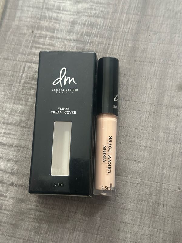 Danessa Myricks Beauty Mini Foundation - Vision Cream Cover W01
