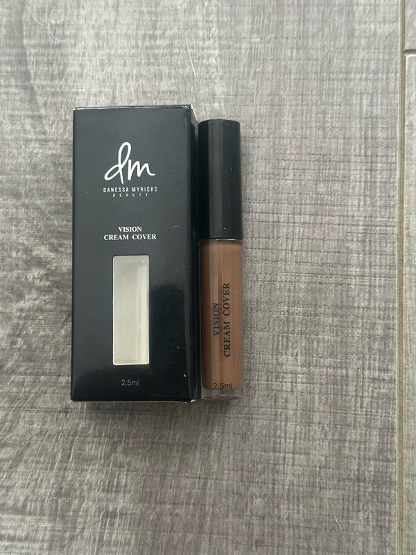 Danessa Myricks Beauty mini Foundation Vision Cream Cover - Shade N11