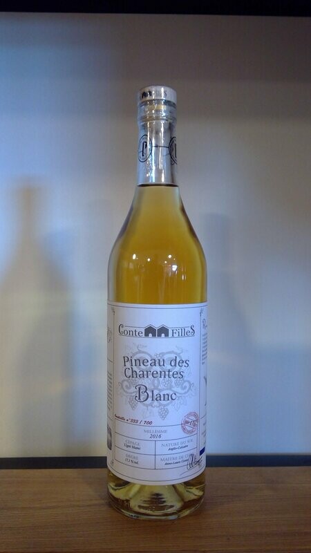 APÉRITIF | COMTE FILLES PINEAU DES CHARENTES Blanc