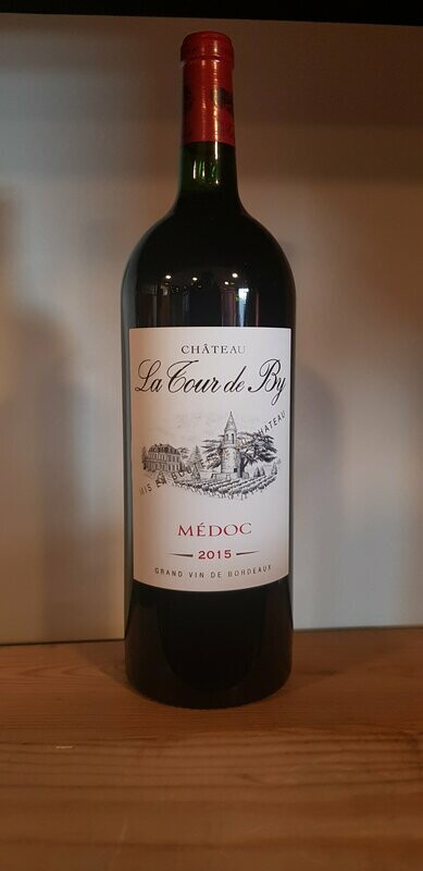 MÉDOC | MAGNUM CHÂTEAU DE LA TOUR DE BY 2015