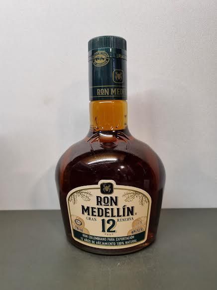 RHUM  | MEDELLIN COLOMBIE 12 ANS  40° 70 cl