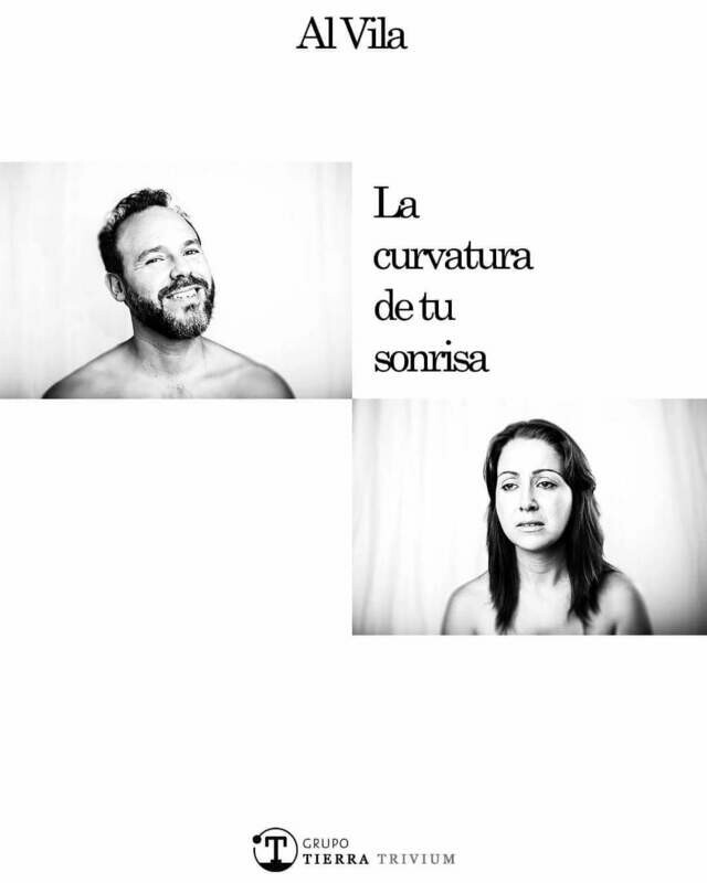 Libro &quot;La curvatura de tu sonrisa&quot;