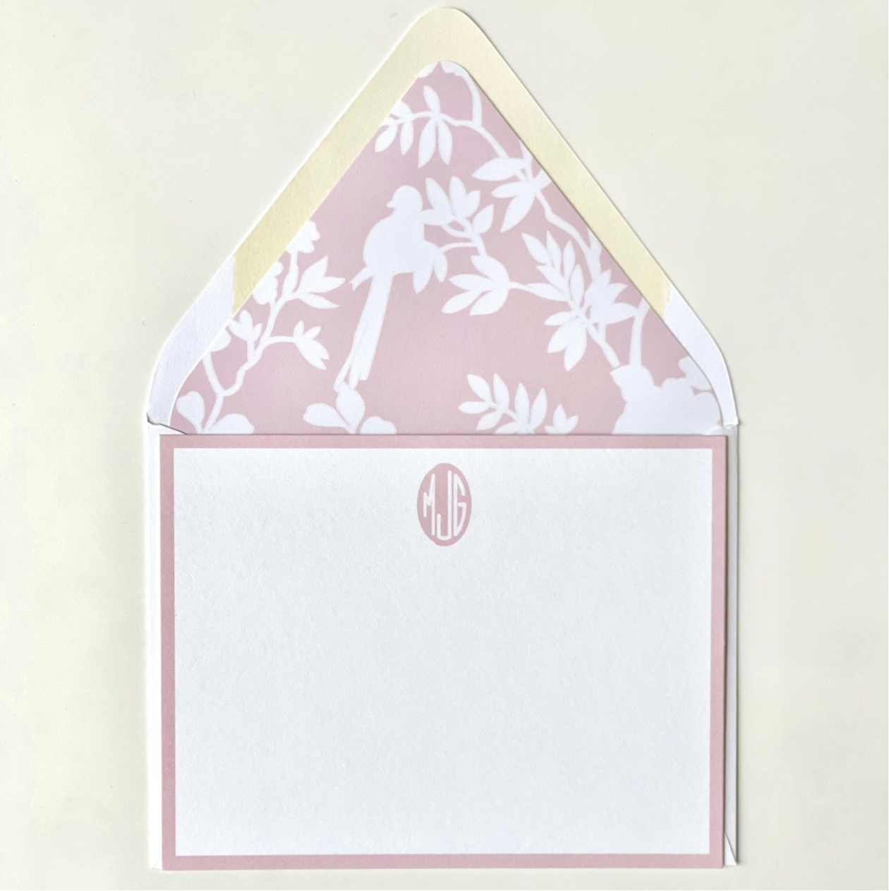 Tori, Pink