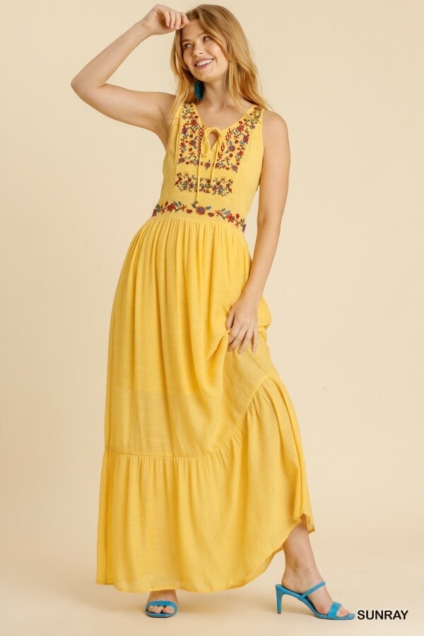 Floral Embroidery Maxi Dress