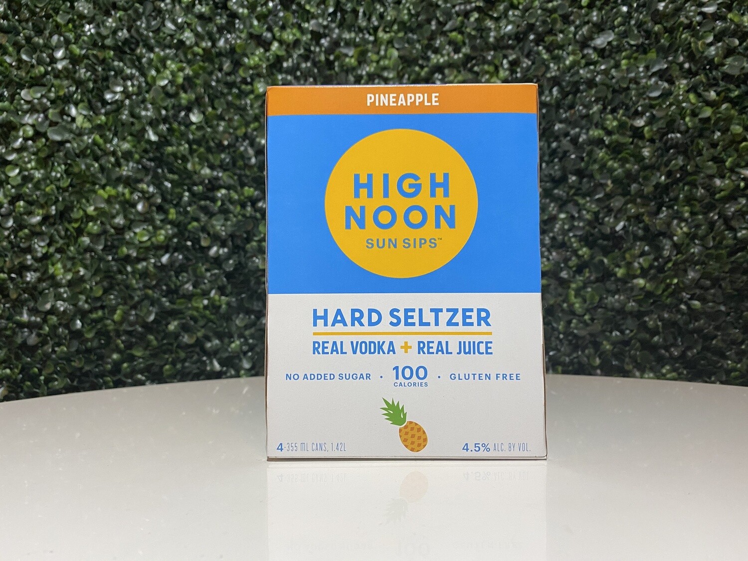 High Noon - Pineapple Seltzer - 4.5% ABV - 4 Pack High Noon - Pineapple Seltzer - 4.5% ABV - 4 Pack