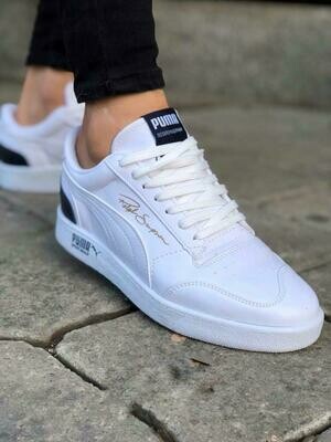 Puma Sneakers