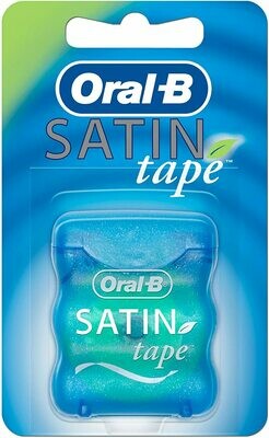 Oral-B Satin Floss Mint flavor