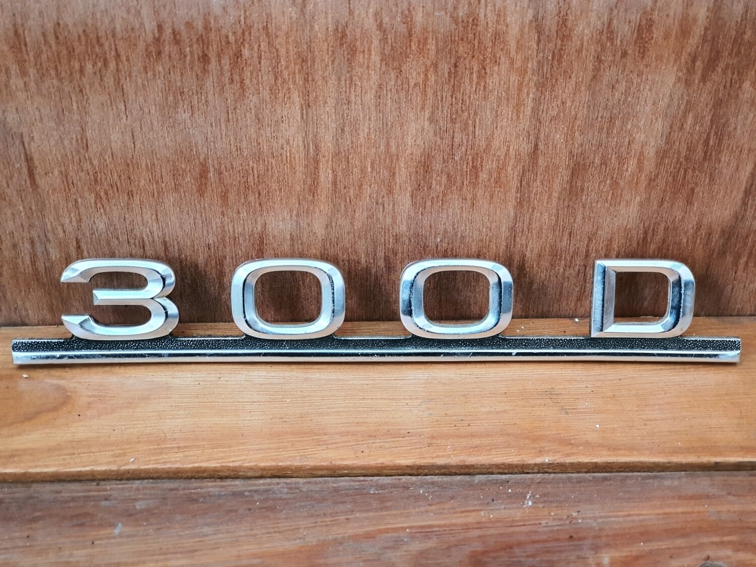Mercedes-Benz 300D boot badge