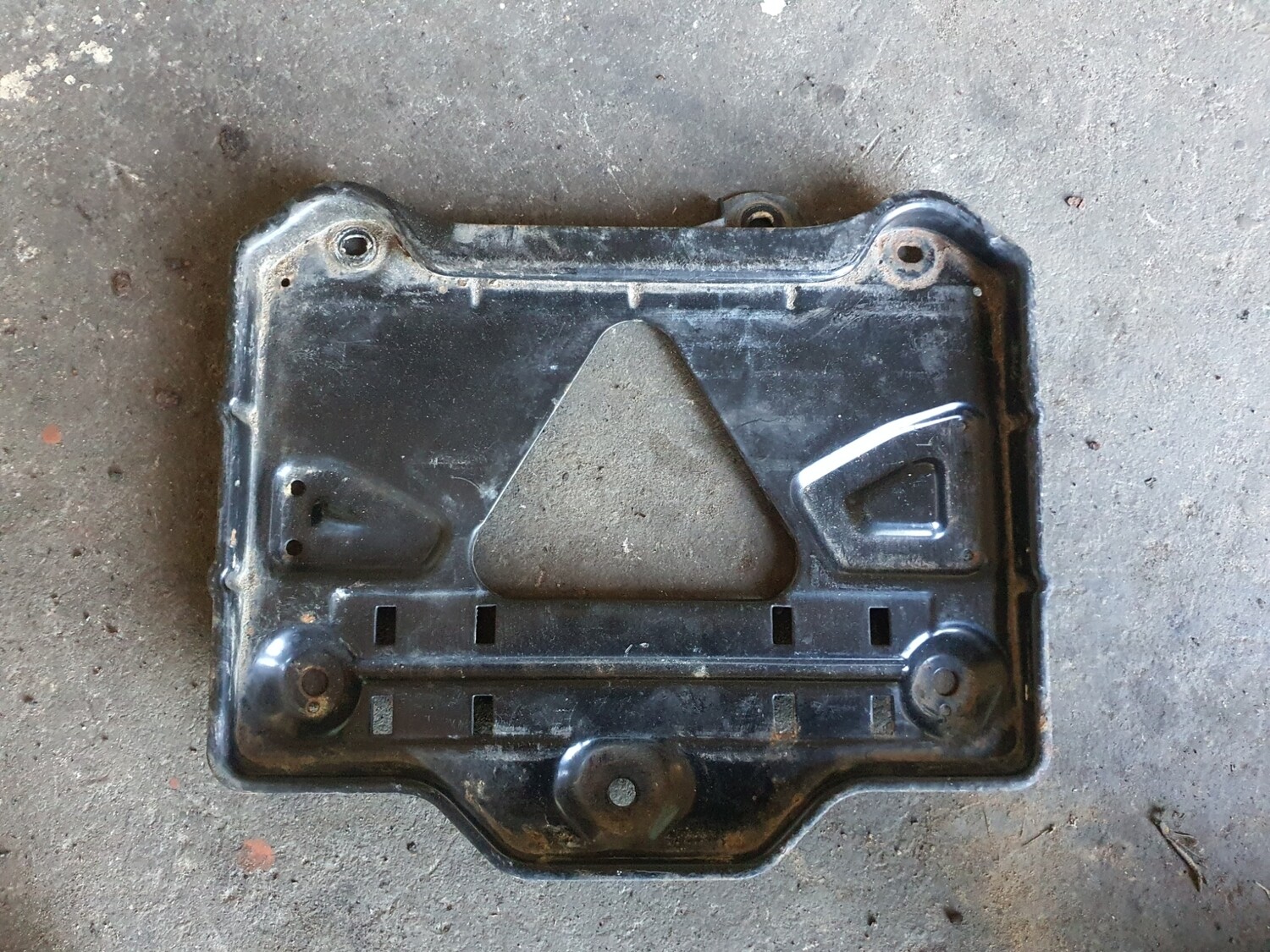 Mercedes-Benz Battery Tray Holder (W124)