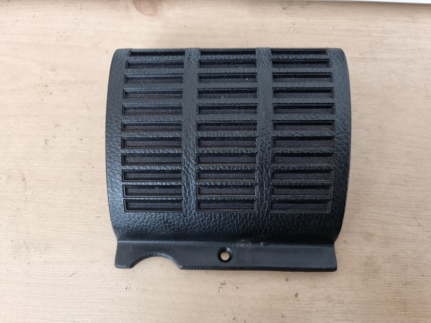Mercedes-Benz Right Side Speaker Cover (W116)