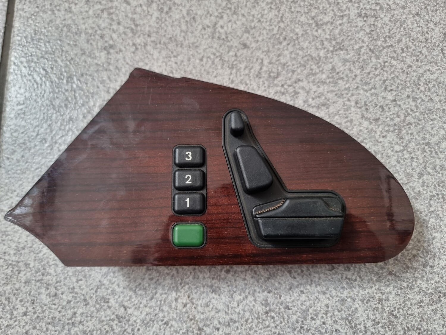 Mercedes Benz Left Seat Adjustment Switch Panel (w140)