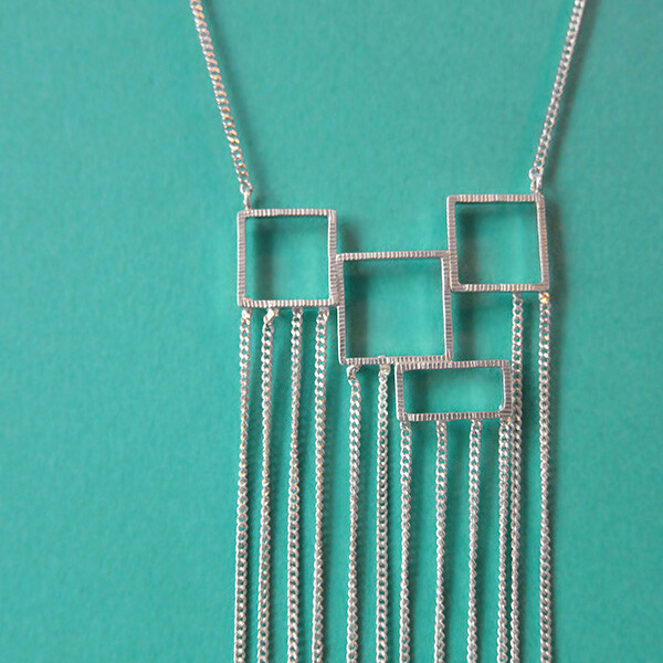 Collier Compo Carrée Enchainé