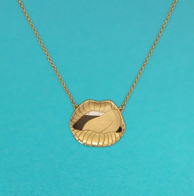Collier Lick It Or