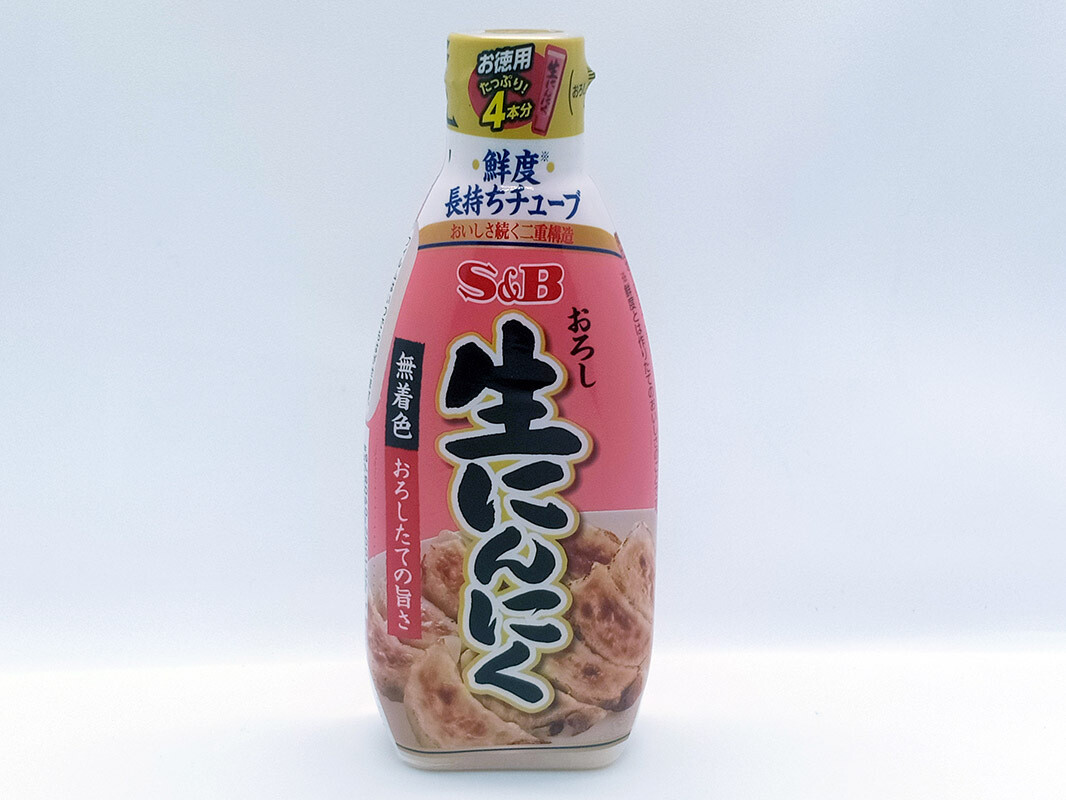 S&amp;B Condiment Paste in Squeeze Bottle, Variant: Garlic Paste 175gms