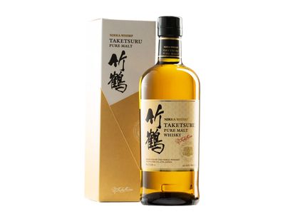 Nikka Taketsuru Pure Malt NAS 700ml Nikka Taketsuru Pure Malt NAS 700ml