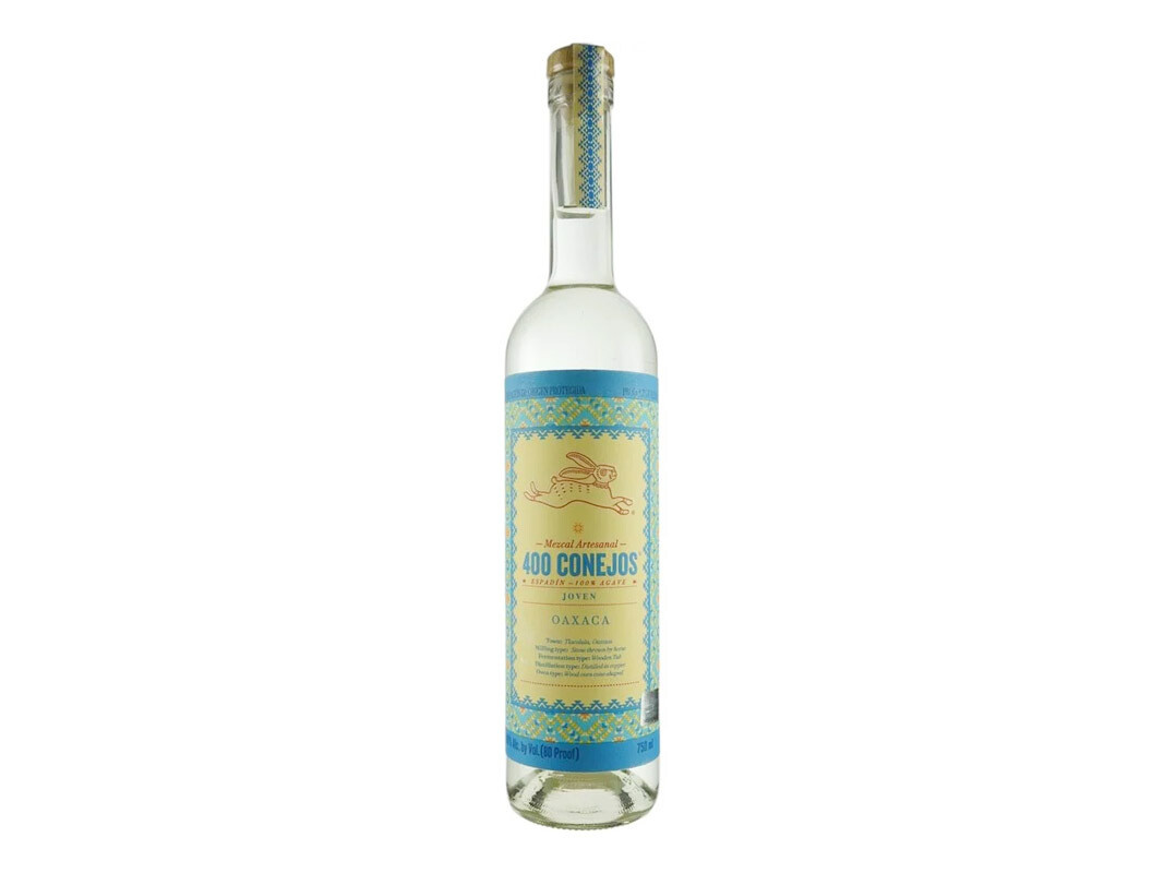 400 Conejos Joven 750ml